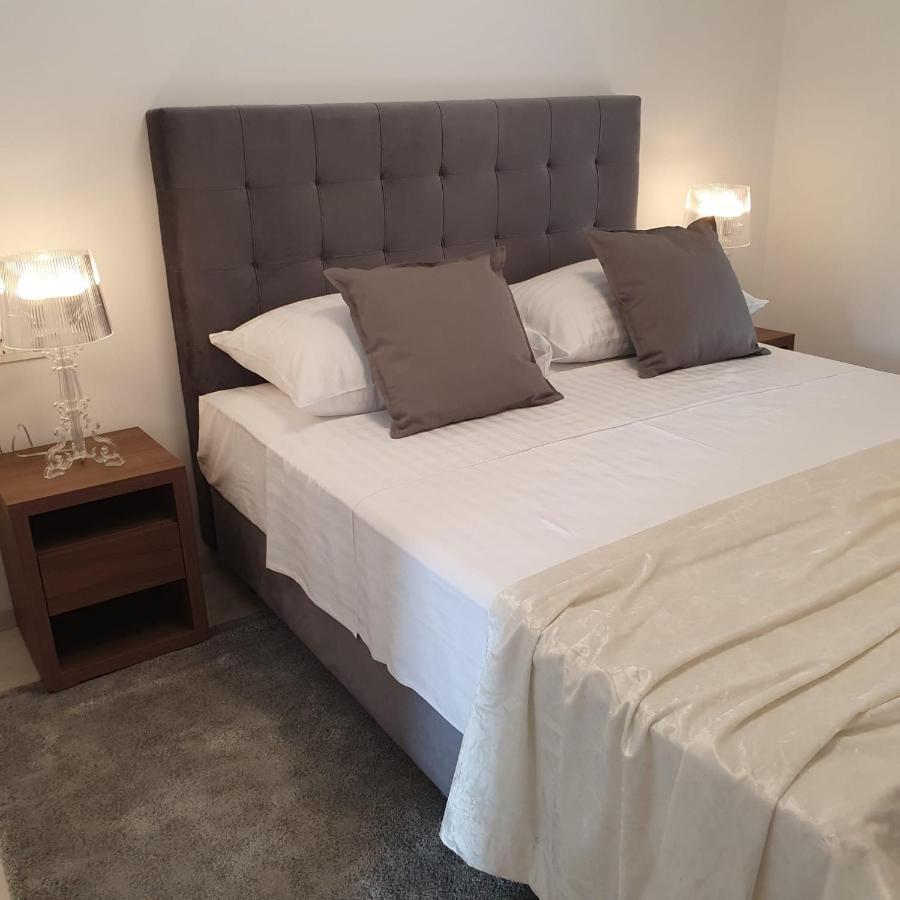 Villa Aquamarine Apartments Novalja Εξωτερικό φωτογραφία