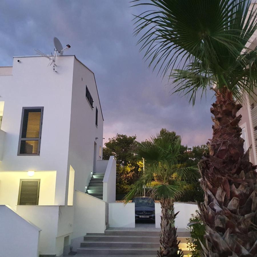 Villa Aquamarine Apartments Novalja Εξωτερικό φωτογραφία