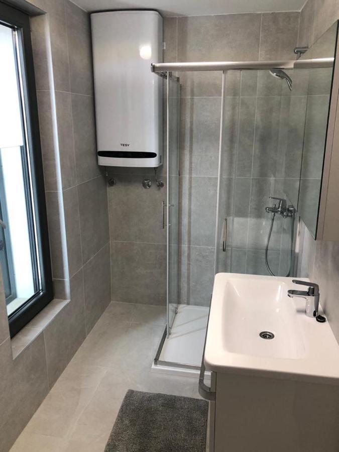 Villa Aquamarine Apartments Novalja Εξωτερικό φωτογραφία